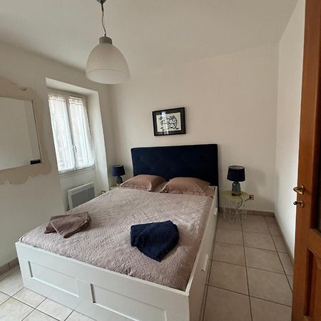 Joli Appart 29M2 En Vieille Ville Menton 2 Mins De La Mer Εξωτερικό φωτογραφία